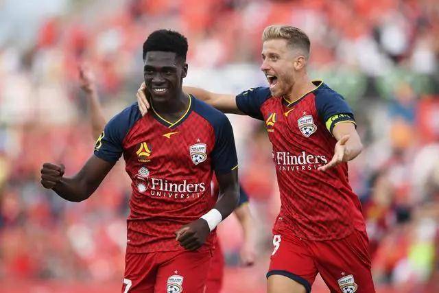 亚历山大34分东契奇三双 雷霆险胜独行侠2-2