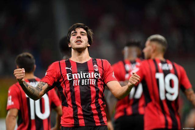 理查兹：曼城四连败只有两场是联赛